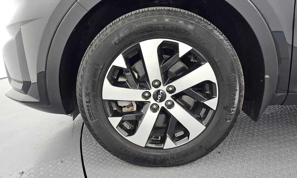 Kia Sorento — фото 5