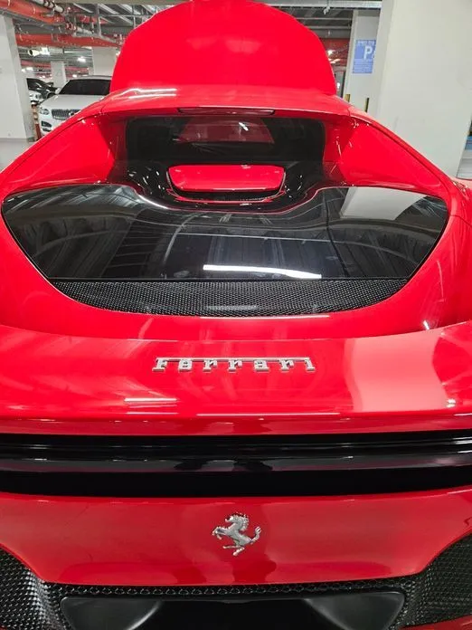 Ferrari 296 — фото 6