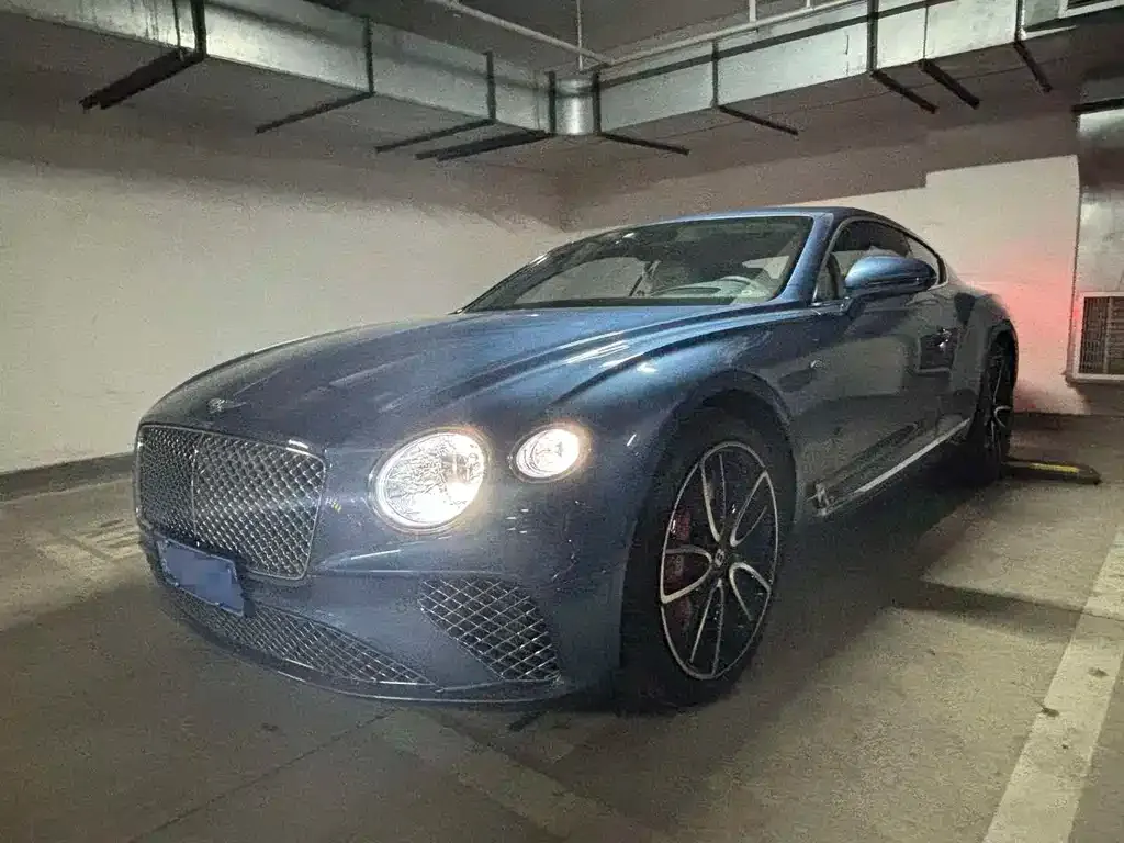 Bentley Continental — фото 1