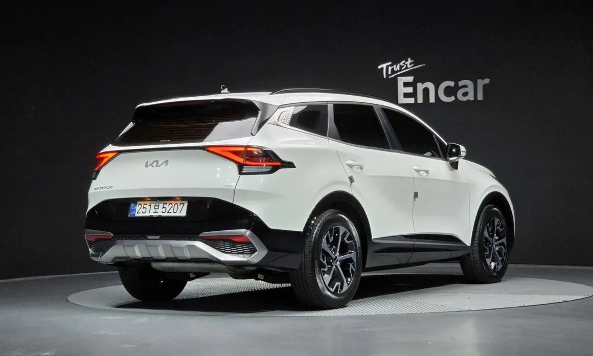 Kia Sportage — фото 8