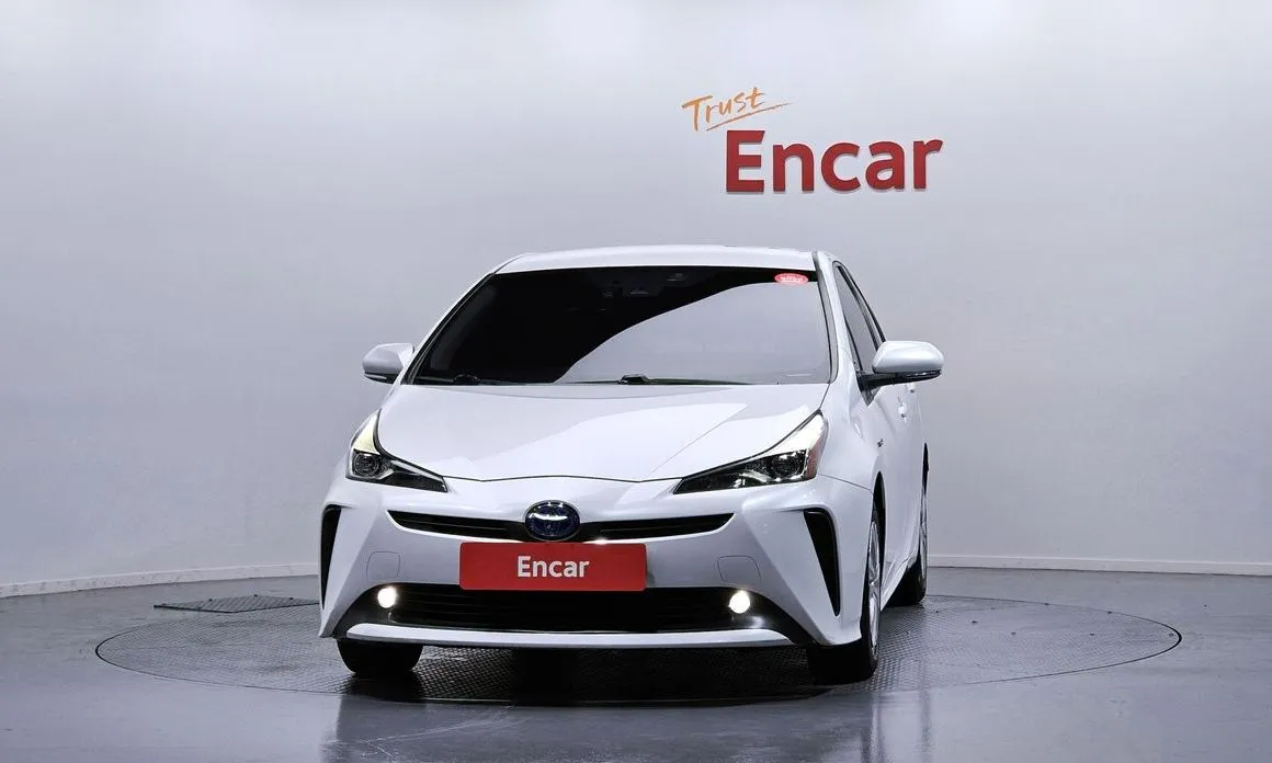 Toyota Prius — фото 5