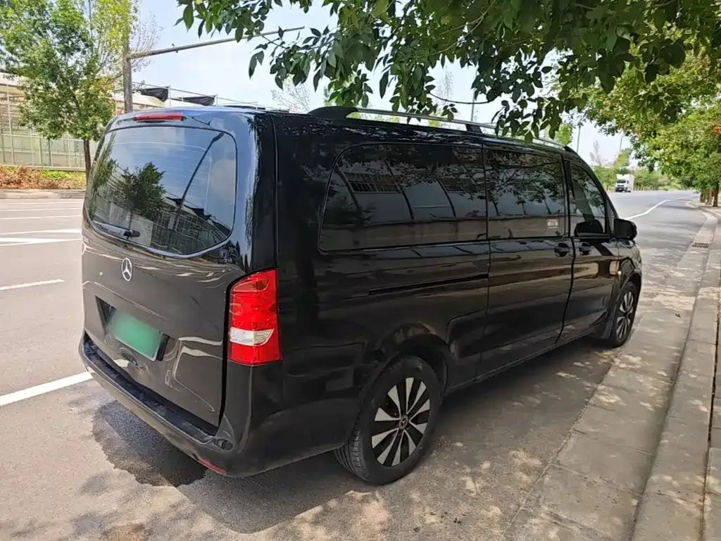 Mercedes-Benz Vito — фото 9