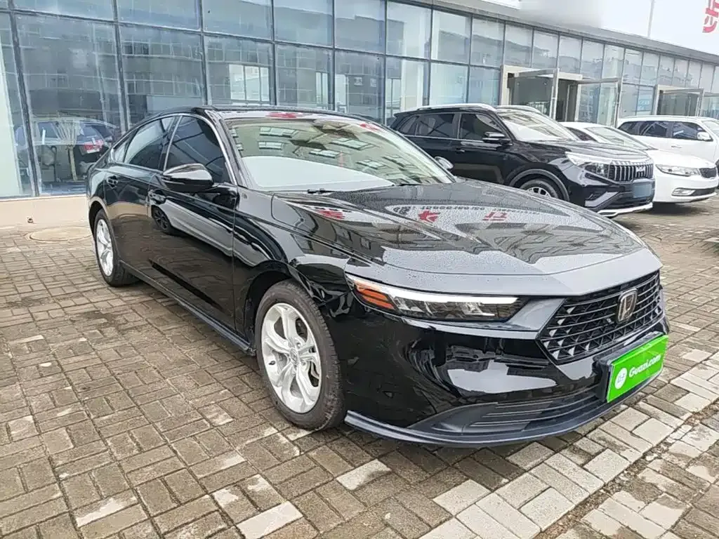 Honda Accord — фото 9