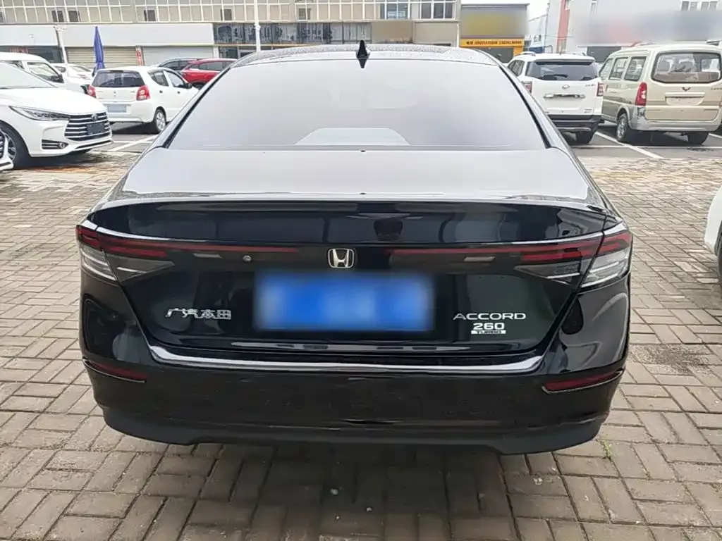Honda Accord — фото 2