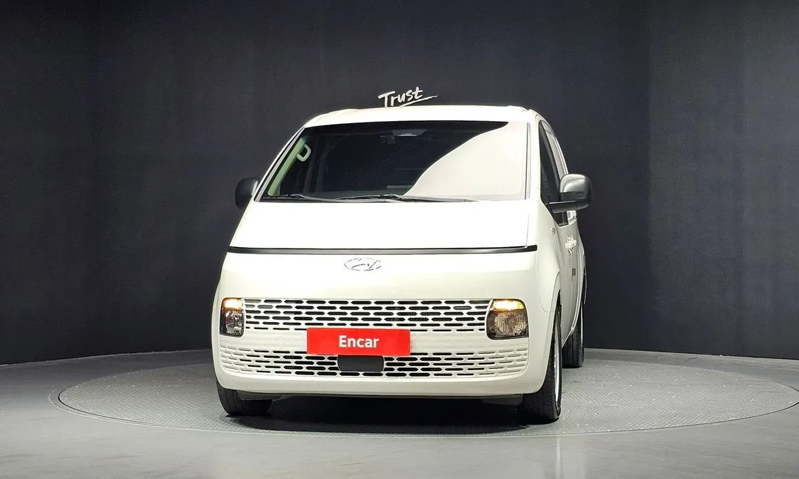 Hyundai Staria — фото 3