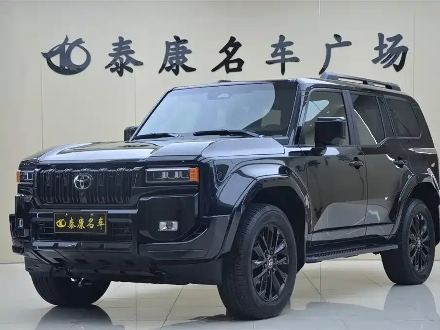 Toyota Prado — фото 1