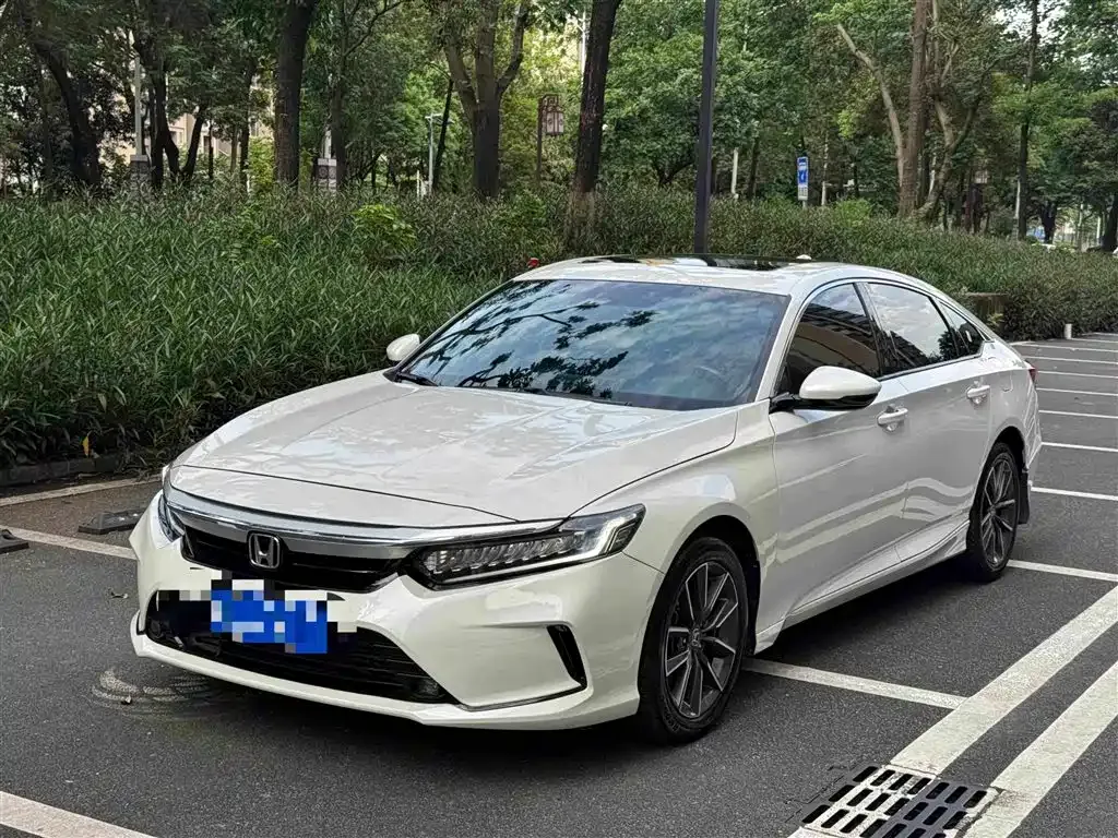 Honda Inspire — фото 1