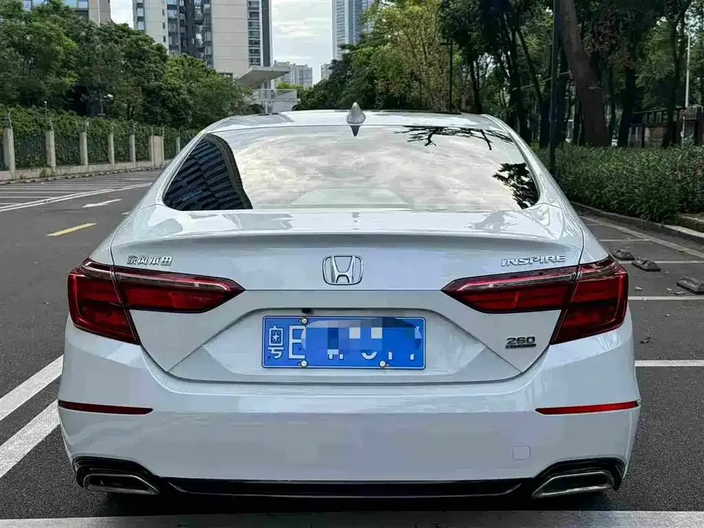 Honda Inspire — фото 7