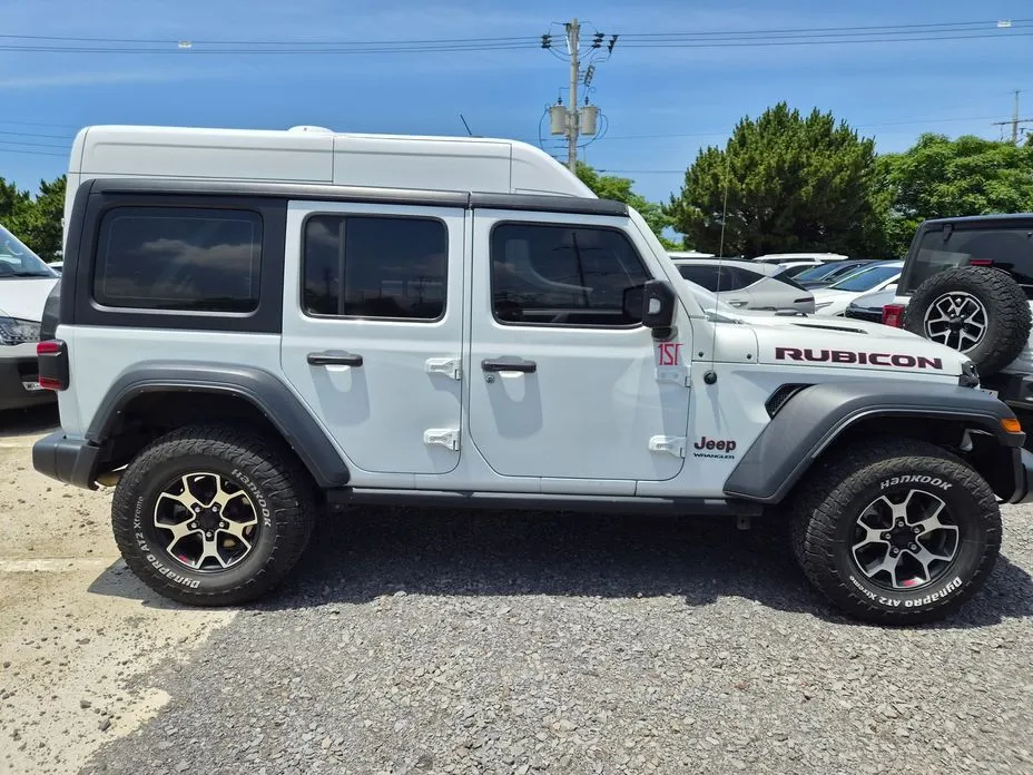 Jeep Wrangler — фото 6