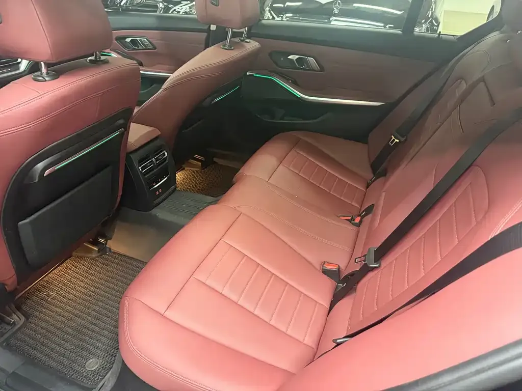 BMW 3 Series — фото 10