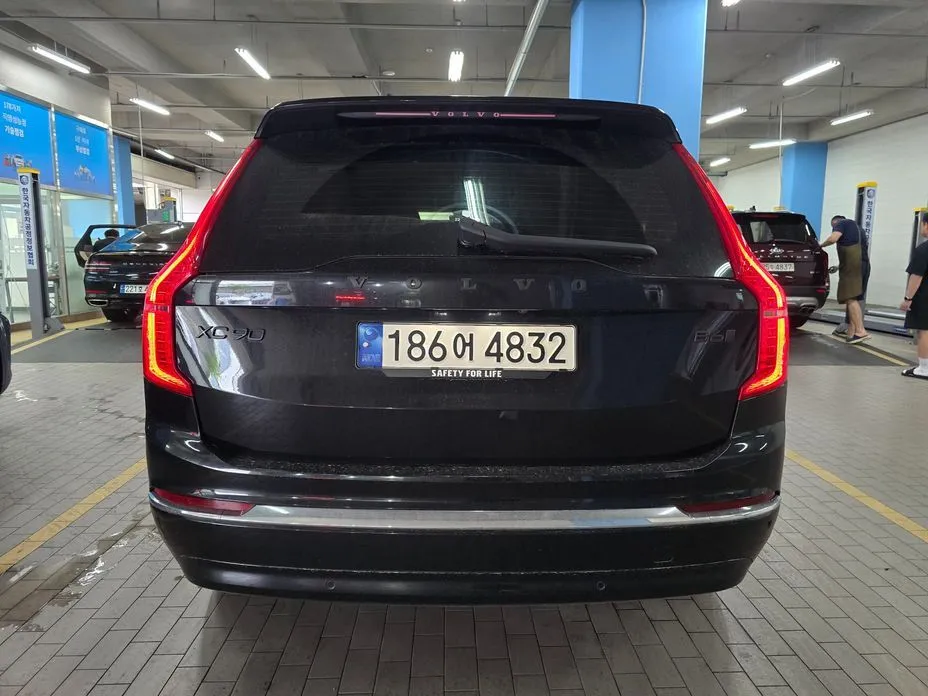 Volvo XC90 — фото 3
