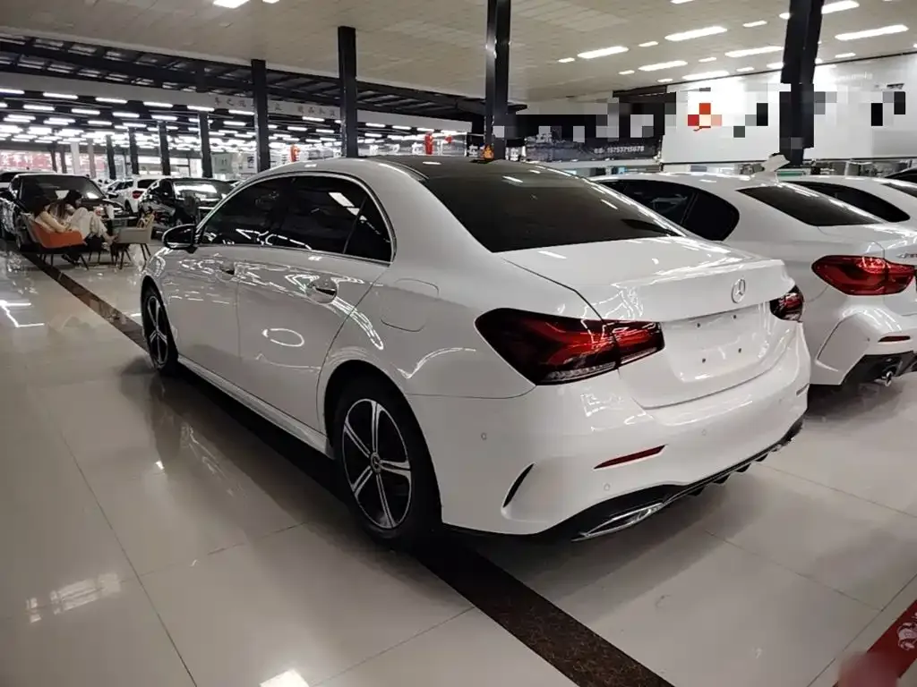 Mercedes-Benz A-Class — фото 10
