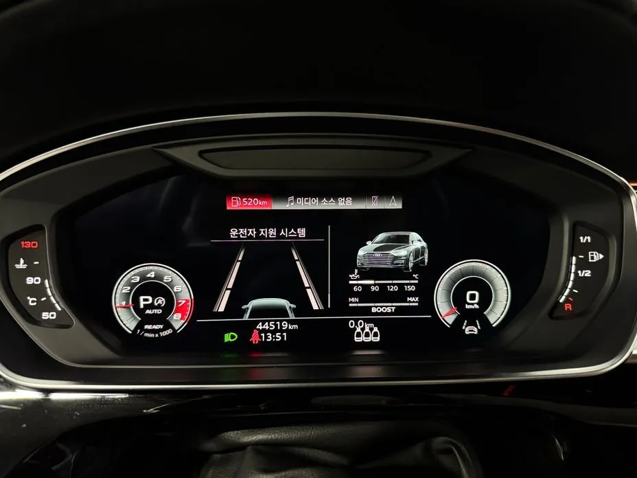 Audi S8 — фото 5