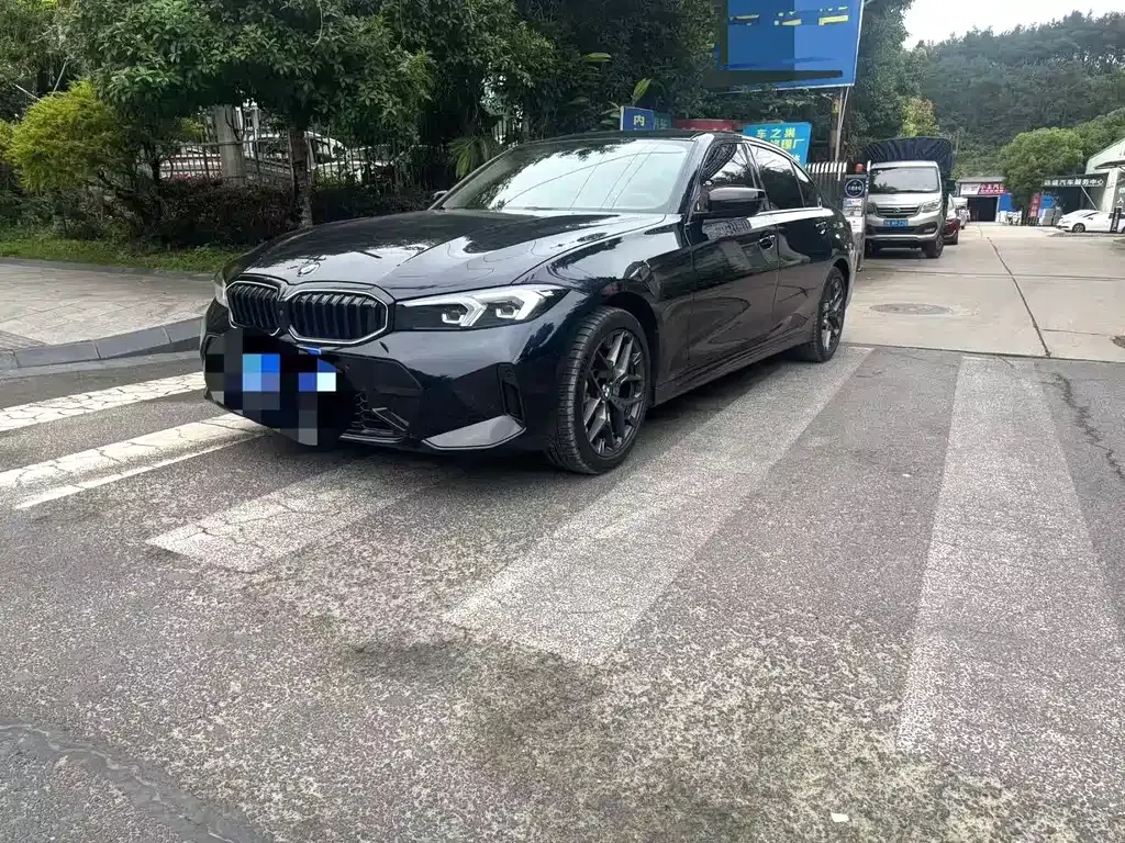 BMW 3 Series — фото 1
