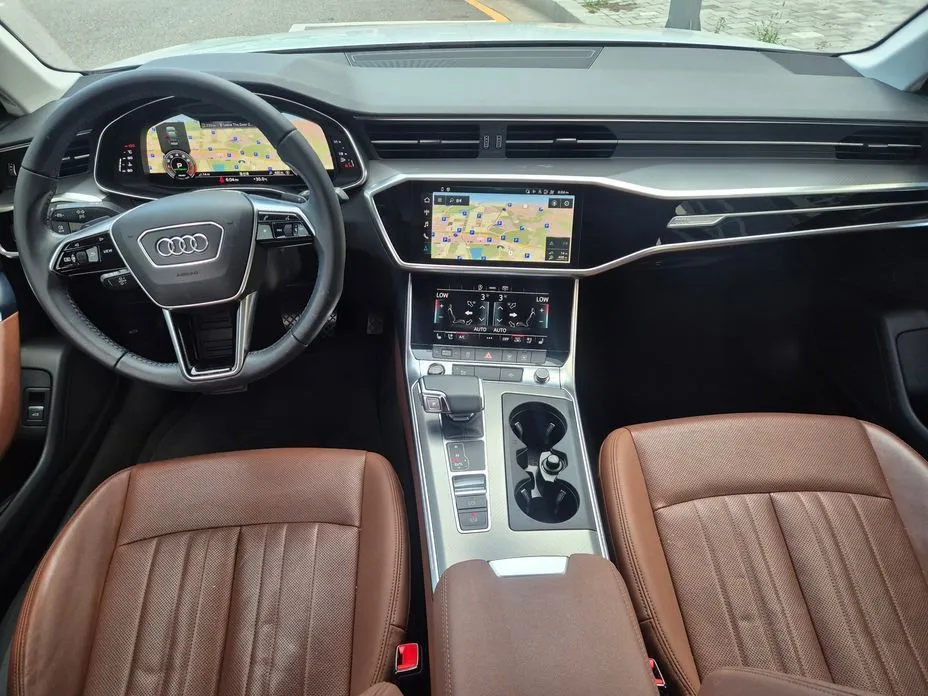 Audi A6 — фото 8