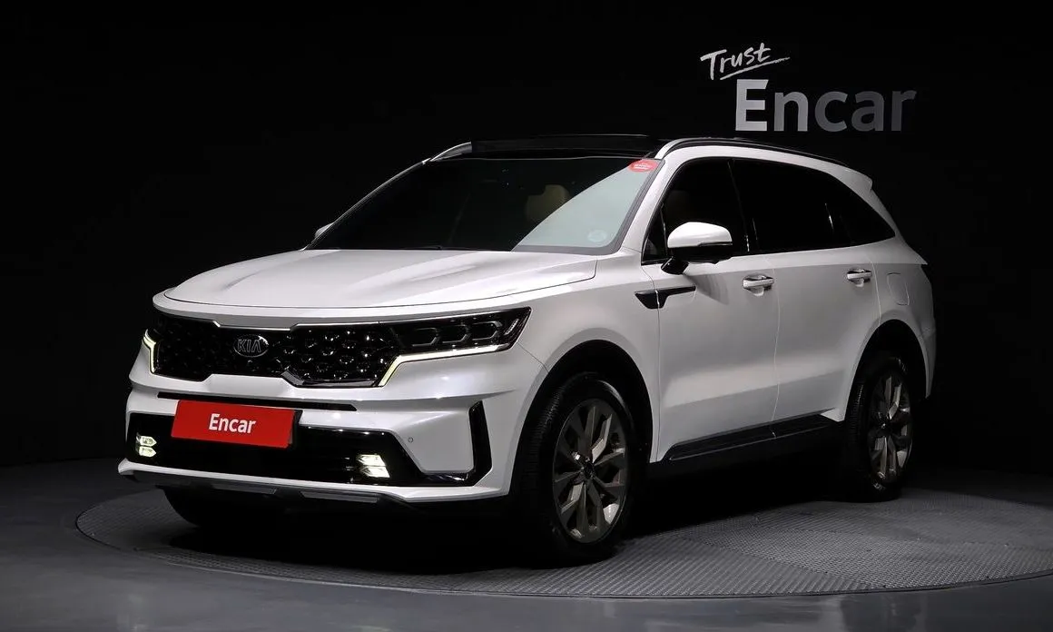 Kia Sorento — фото 1