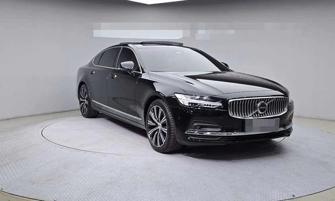 Volvo S90 — фото 9