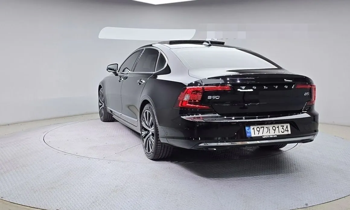 Volvo S90 — фото 2