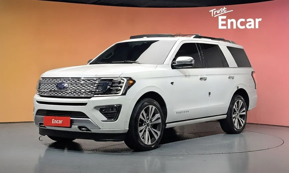 Ford Expedition — фото 1
