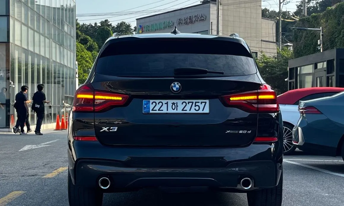 BMW X3 — фото 10