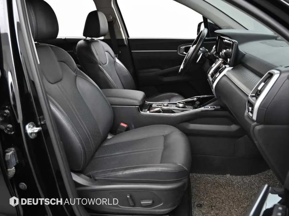 Kia Sorento — фото 7