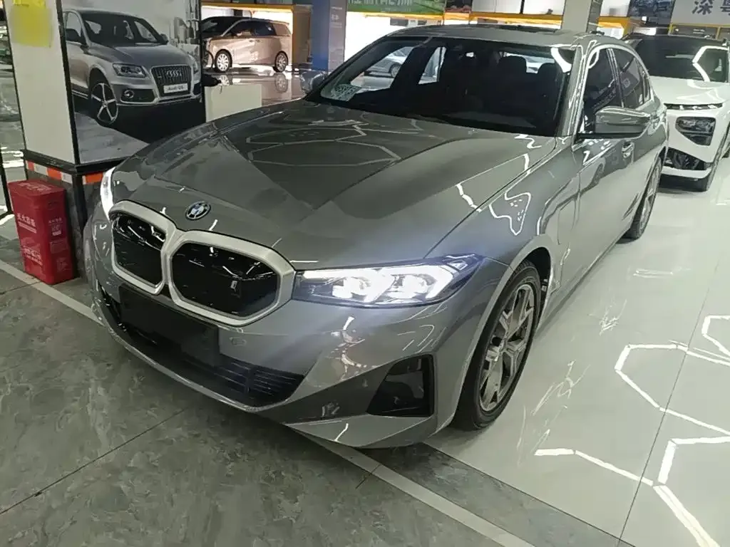BMW i3 — фото 1