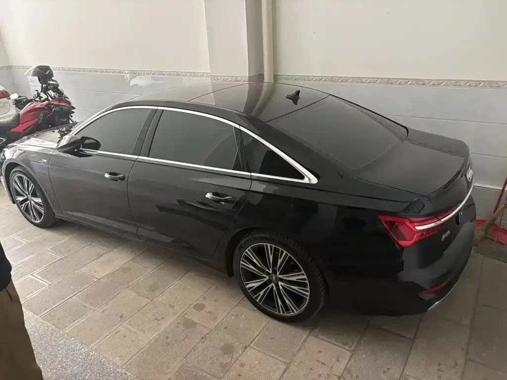 Audi A6L — фото 3