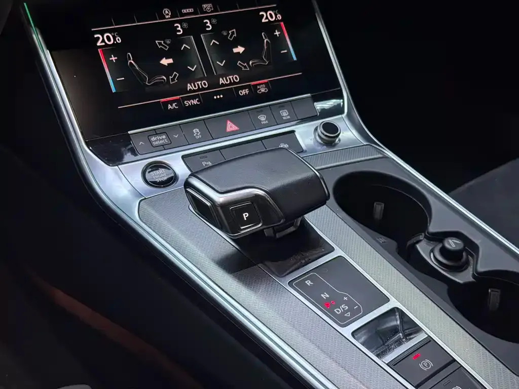 Audi A6 (Import) — фото 4