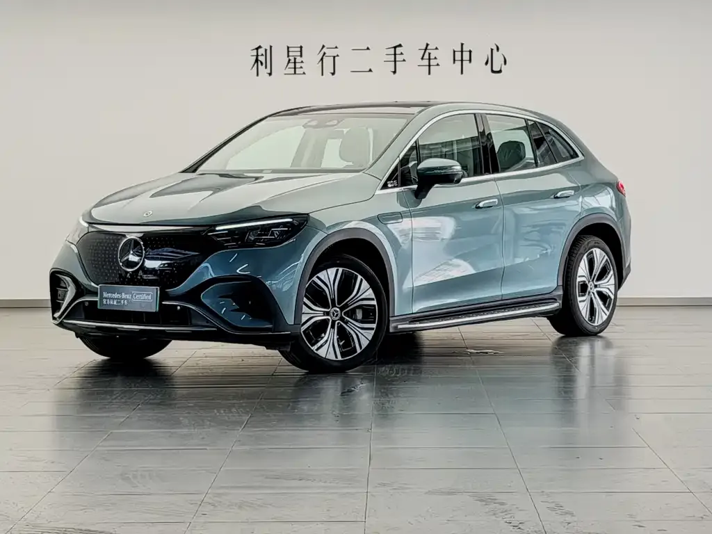 Mercedes-Benz EQE SUV — фото 1