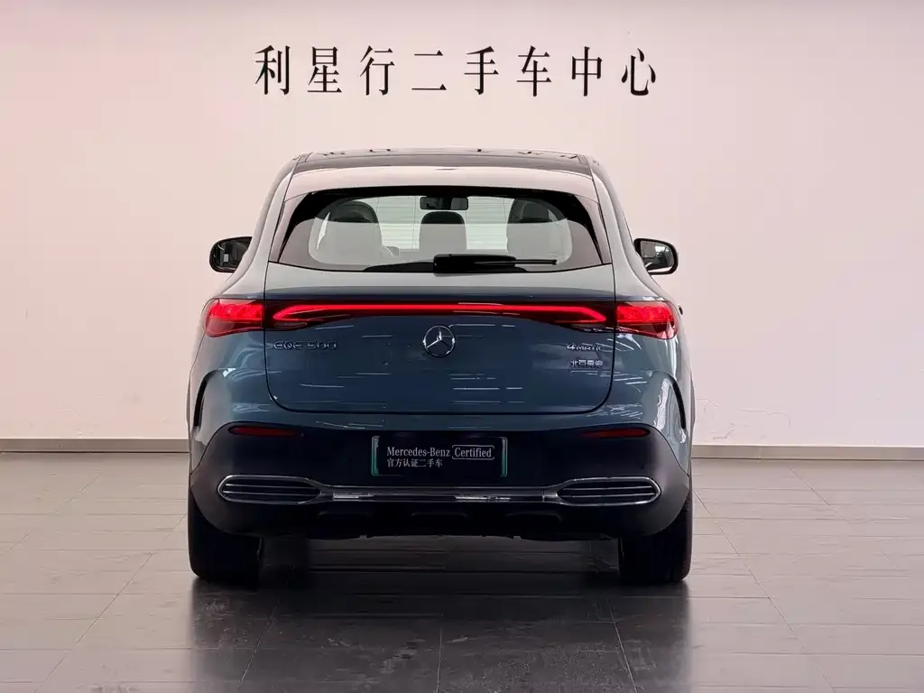 Mercedes-Benz EQE SUV — фото 3