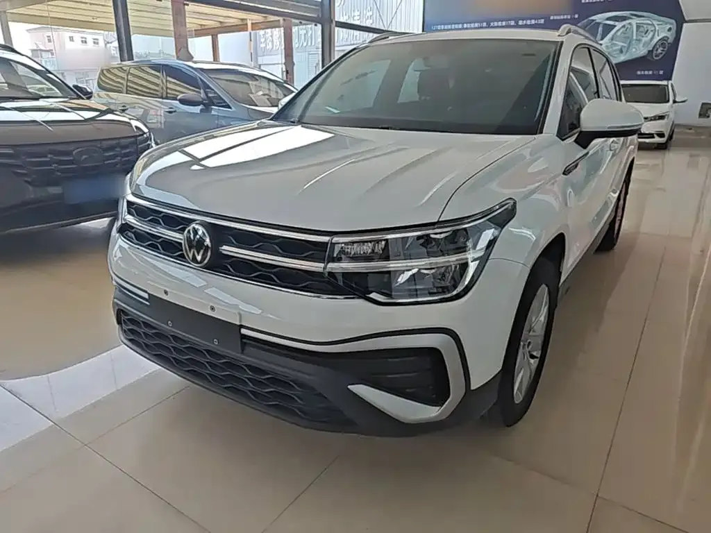Volkswagen Tharu — фото 1