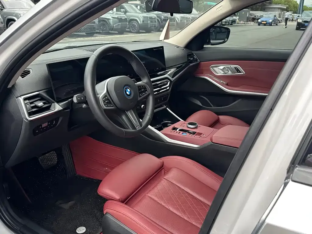 BMW i3 — фото 2