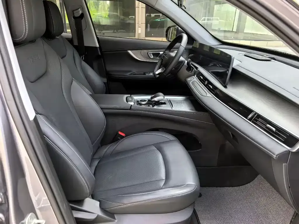 Chery Tiggo 8 PRO — фото 3