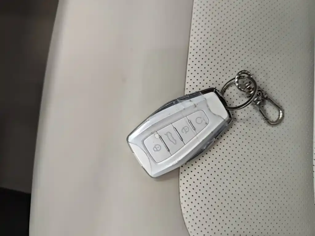 Geely Icon — фото 2