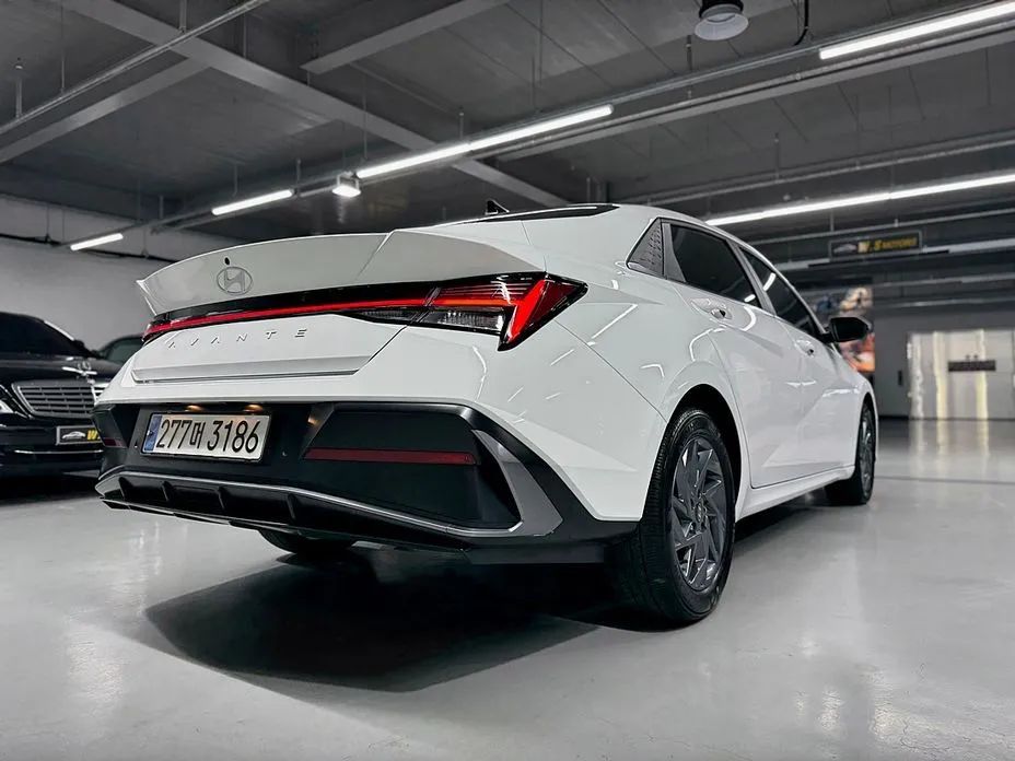 Hyundai AVANTE — фото 6