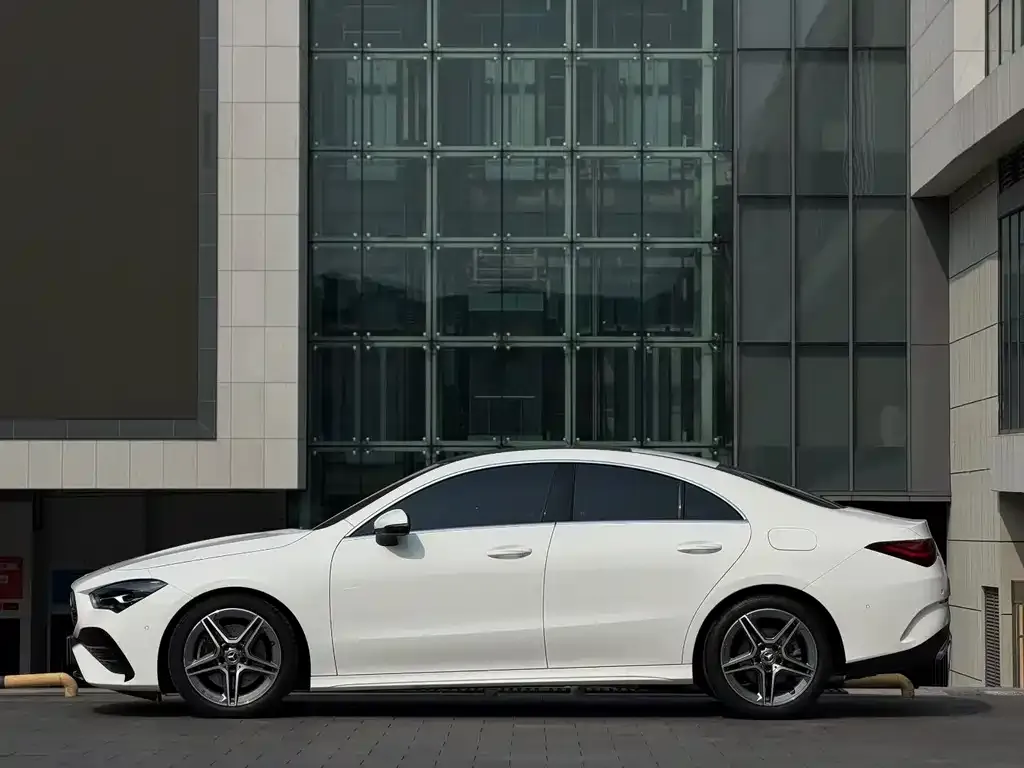 Mercedes-Benz CLA (Import) — фото 8