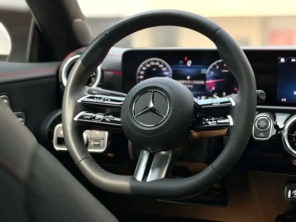 Mercedes-Benz CLA (Import) — фото 6