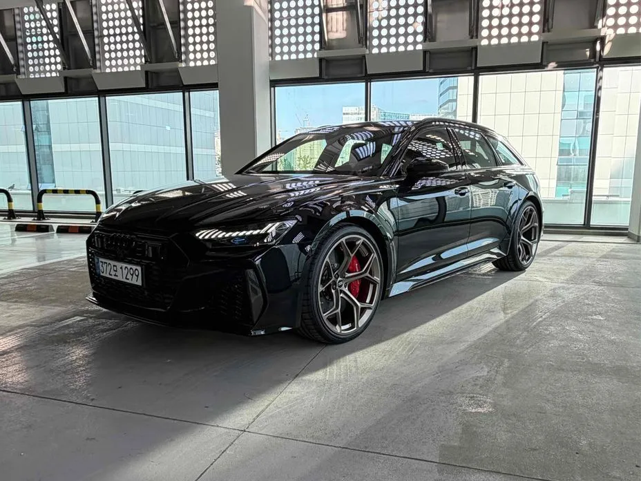 Audi RS6 — фото 5