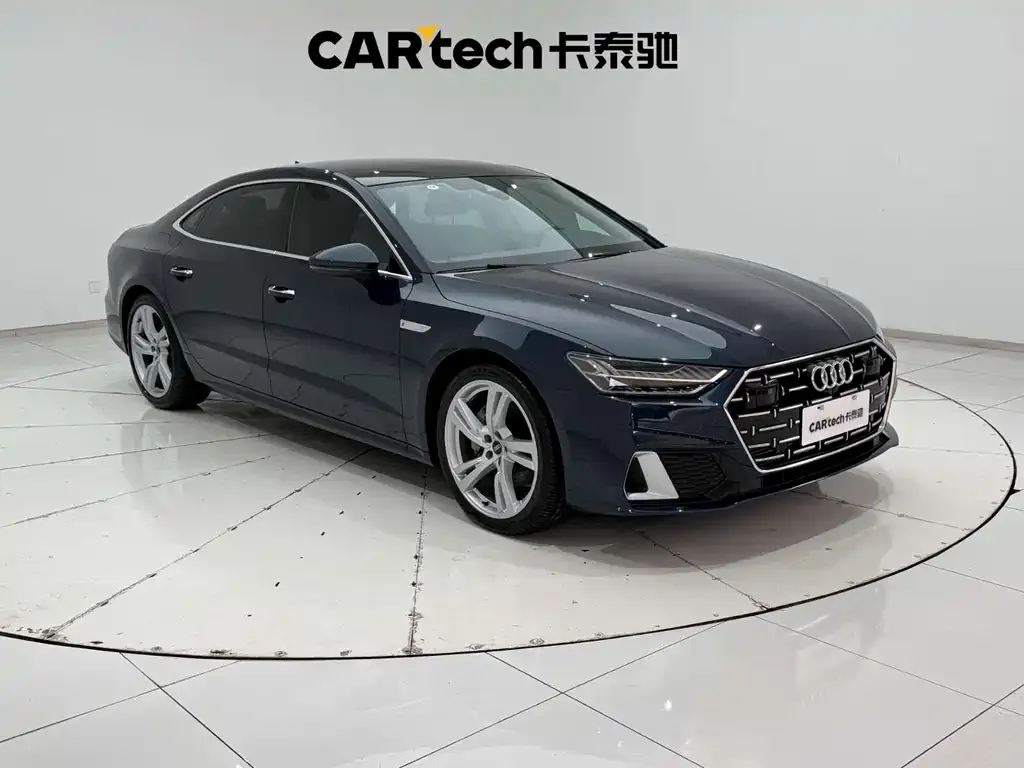 Audi A7L — фото 9