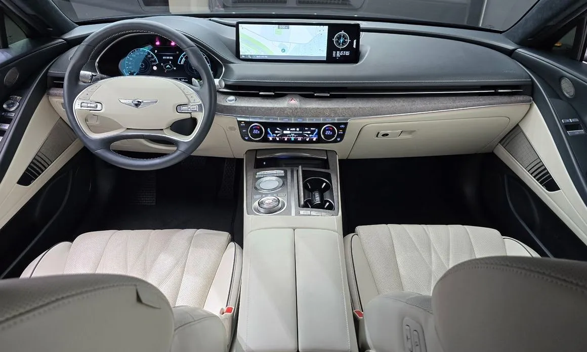 Genesis G80 — фото 10