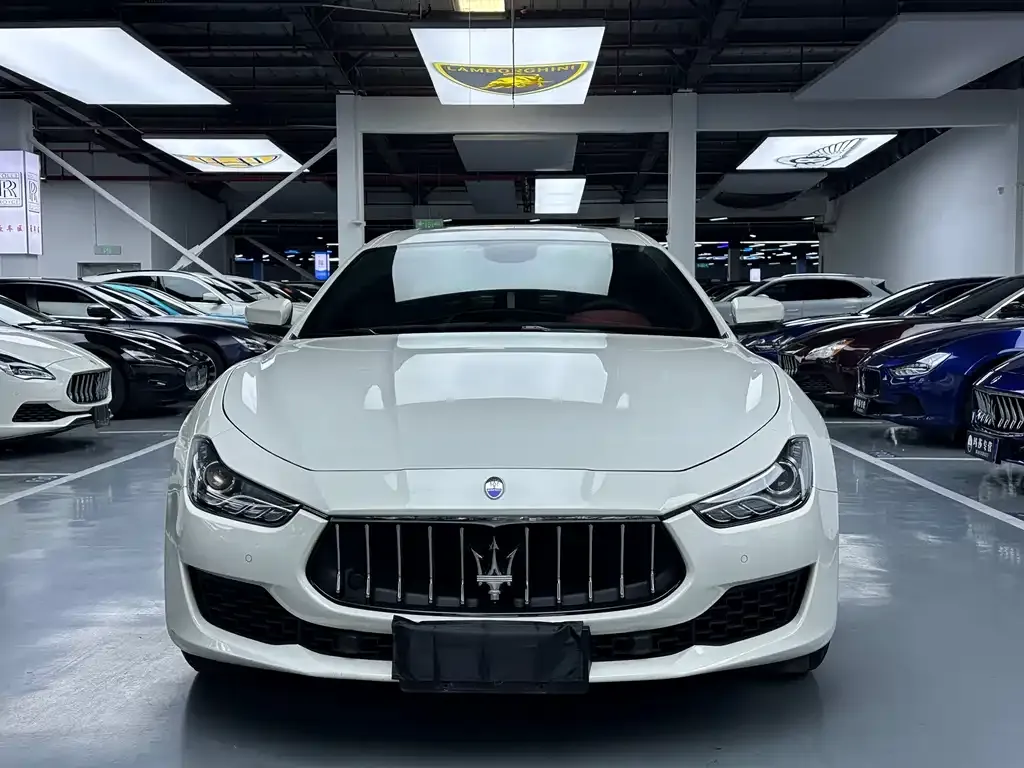 Maserati Ghibli — фото 8
