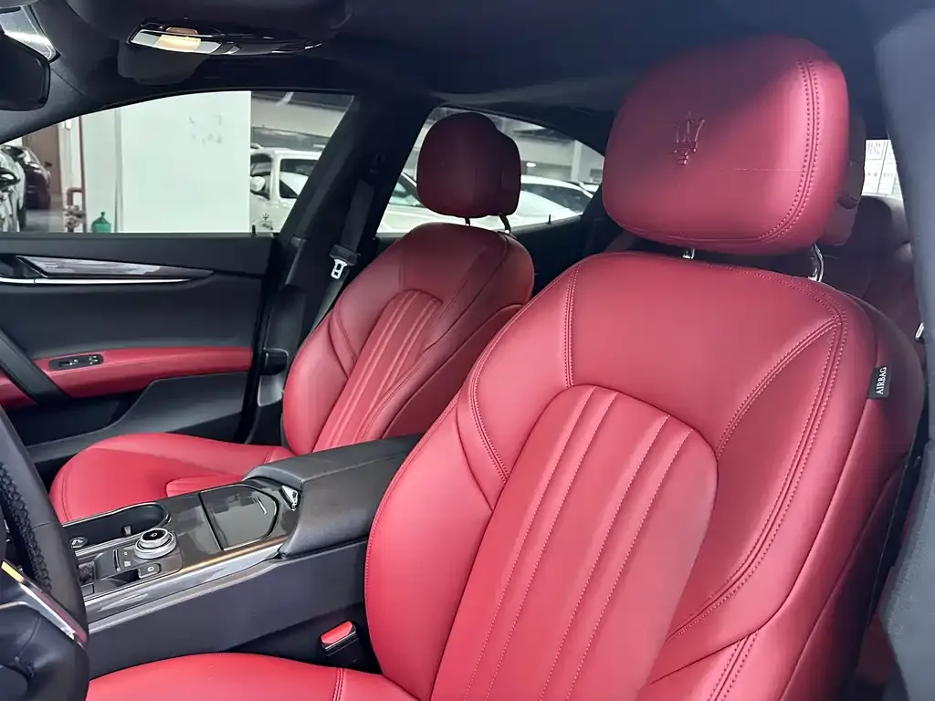 Maserati Ghibli — фото 7