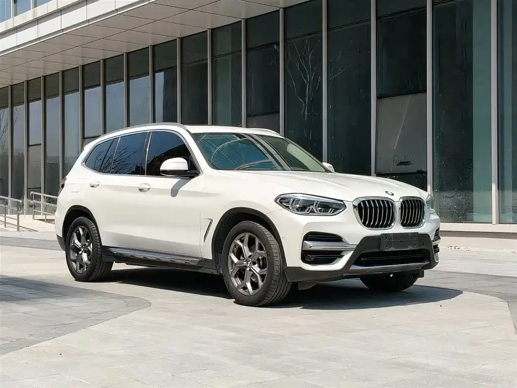 BMW X3 — фото 4