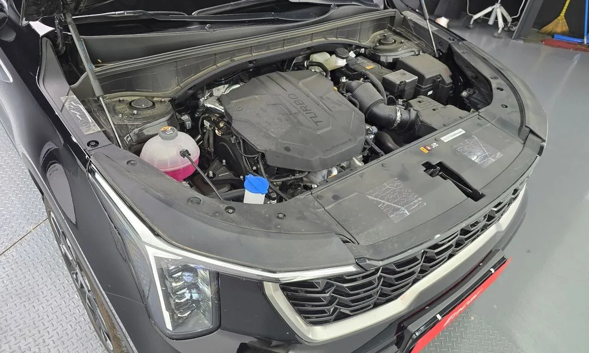 Kia Sorento — фото 6