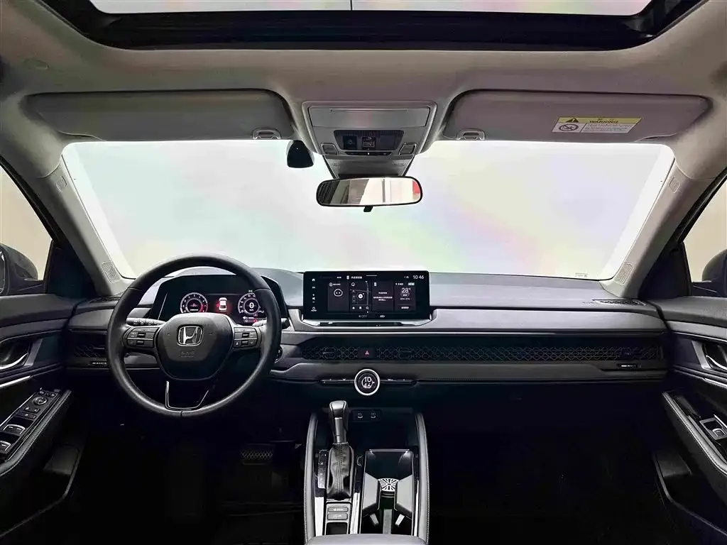 Honda Accord — фото 4