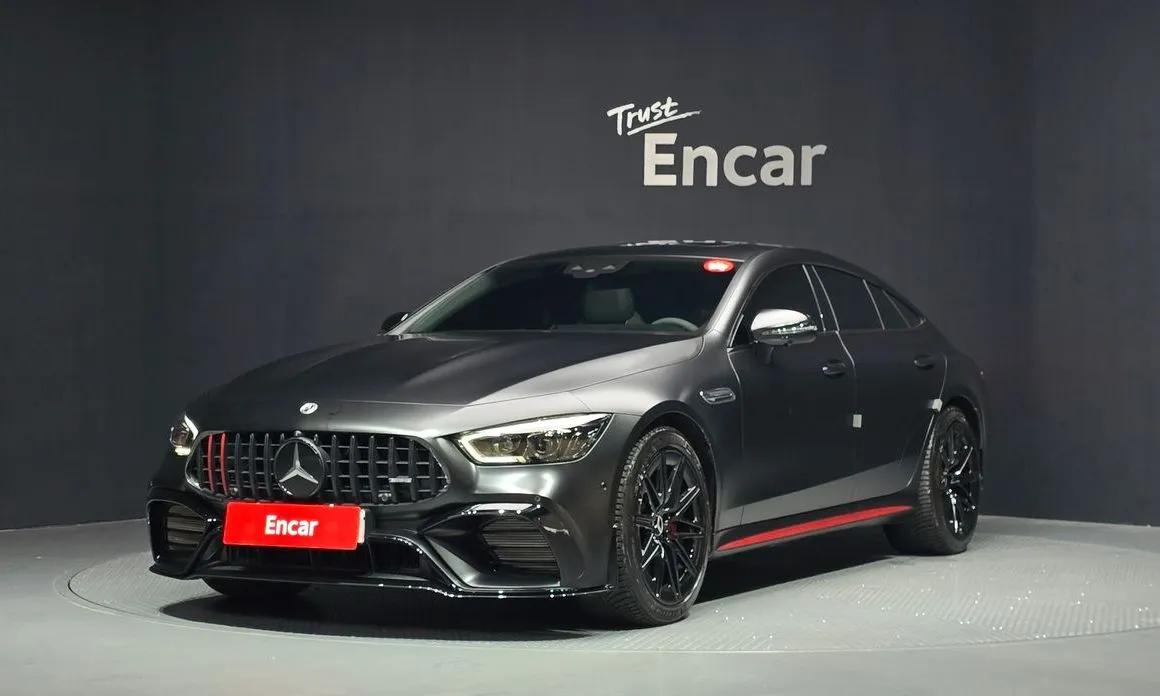 Mercedes-Benz AMG GT — фото 1