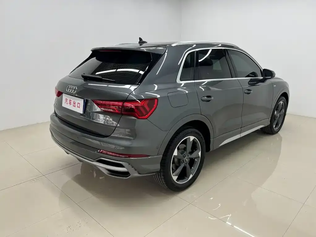 Audi Q3 — фото 2