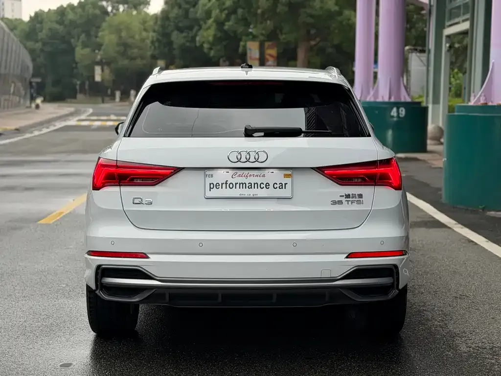 Audi Q3 — фото 6