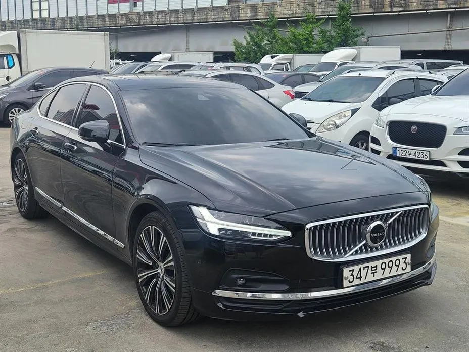 Volvo S90 — фото 9