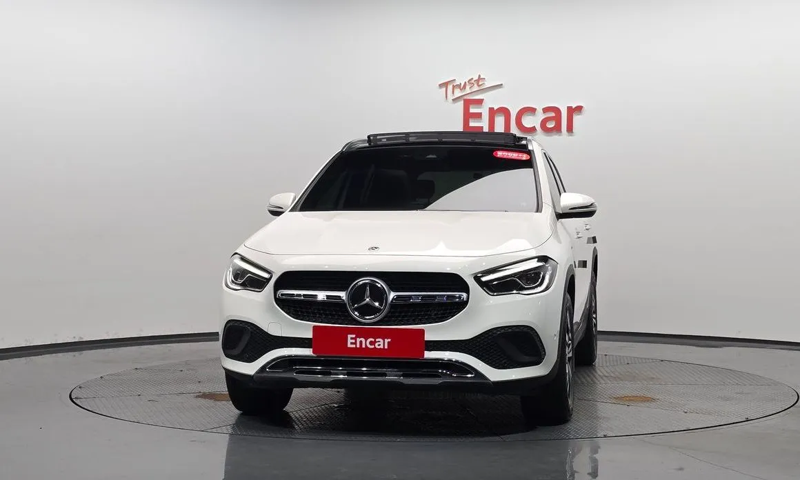Mercedes-Benz GLA-Class — фото 5